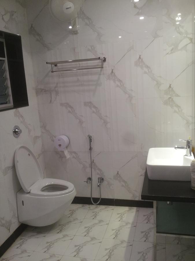 Saffron Hotel Jalna Ruang foto