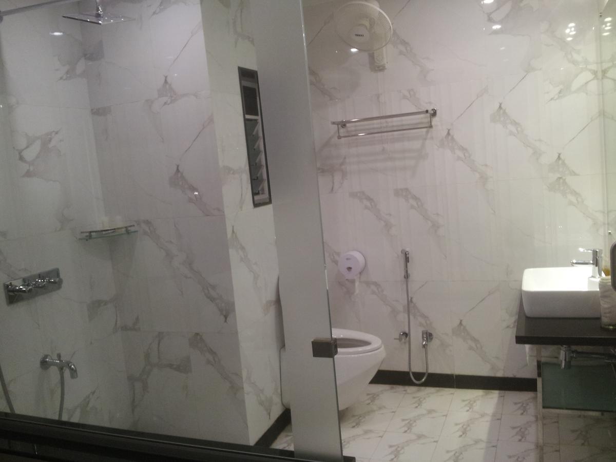 Saffron Hotel Jalna Ruang foto